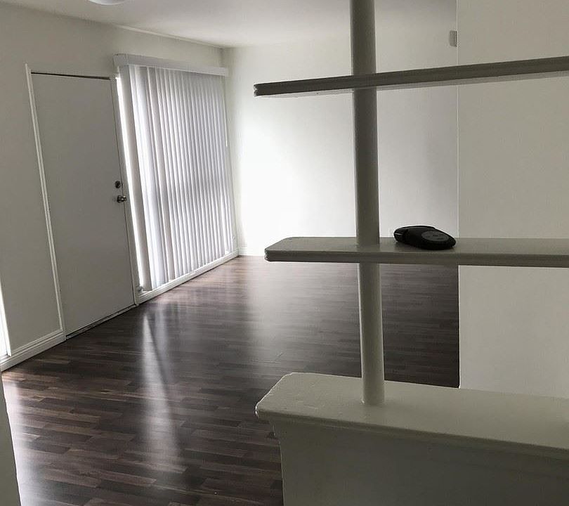 1st image of 4004 Palmwood Dr APT 5