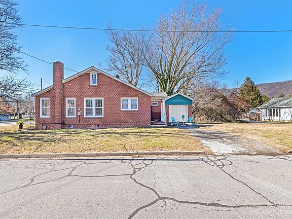 5th image of 146 Hazelwood Ave