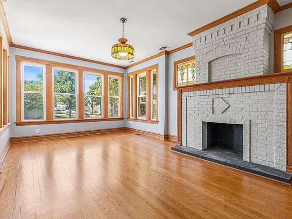 4th image of 5256 W Cuyler Ave