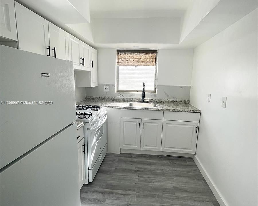 1st image of 324 Surfside Blvd APT 12