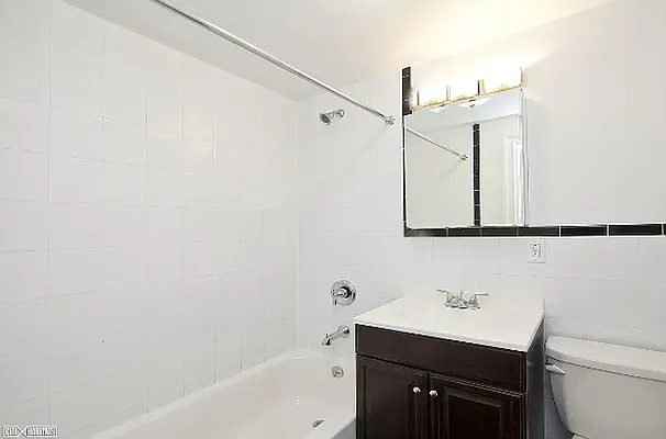 Rented by Living New York | media 22