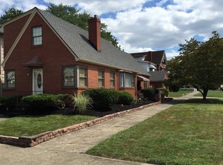 900 22nd St, Huntington, WV 25703