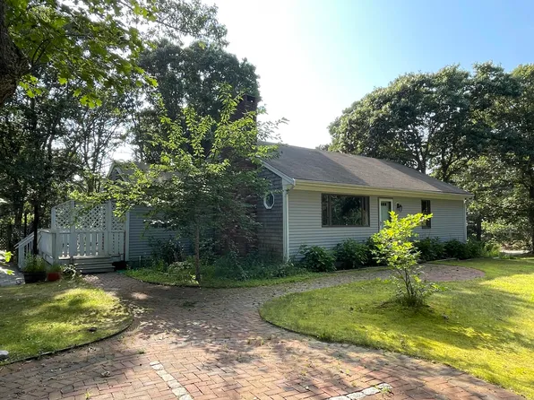 115 Pineneedle Road, Wellfleet, MA 02667