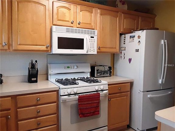 3rd image of 5970 80th St N Unit 105