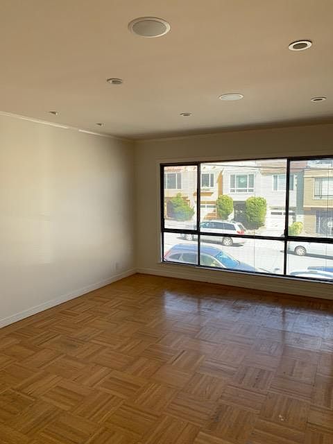 1st image of 2363 39th Ave