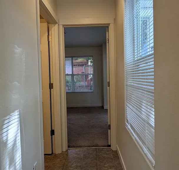 Halsey East Townhomes — Photo 248