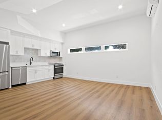 2921 Arizona, Santa Monica, CA 90404