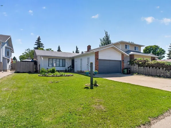 8807 24th Ave NW, Edmonton, AB T6K 2W3