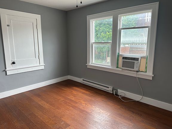 4th image of 601 17th Ave #2