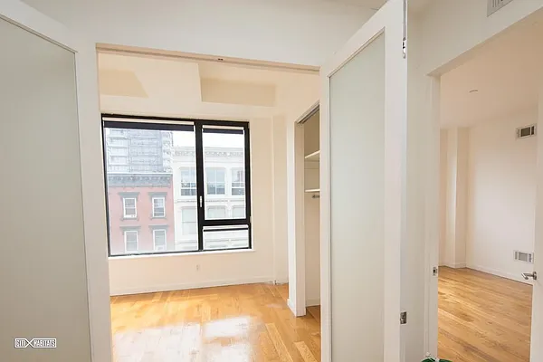 Rented by Citi Habitats | media 15