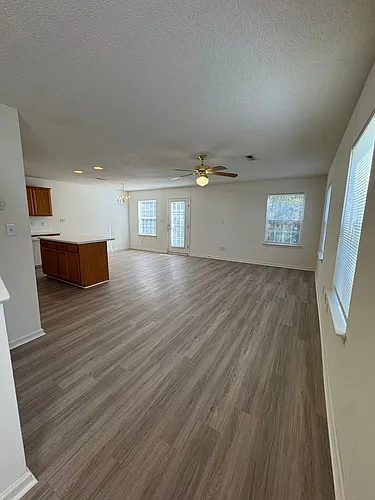 147 Springwood Ln Photo 1