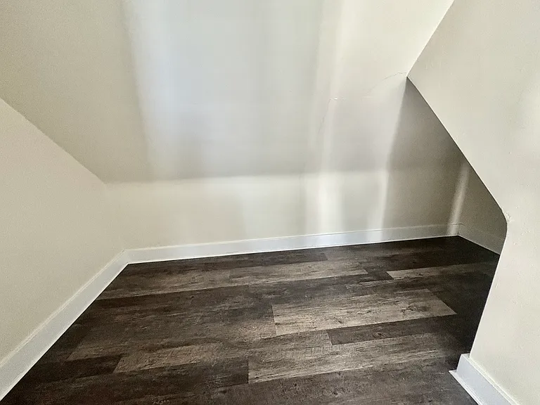 318 W Pike St #2 — Photo 8