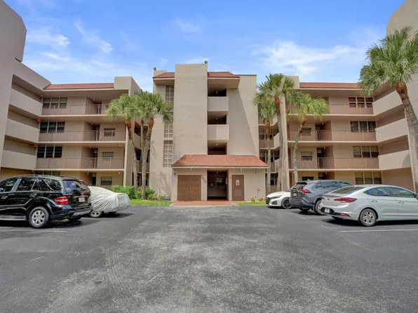 1920 SABAL PALM Drive #203, Davie, FL 33324