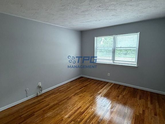 3rd image of 239 Spring St APT C17