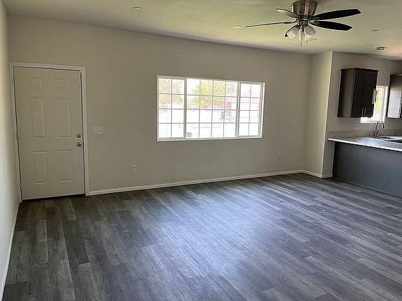 3rd image of 40322 167th St E
