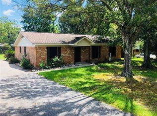4841 Emerald Dr E, Mobile, AL 36619