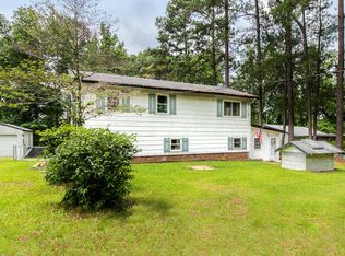 173 Lane Rd, Cameron, NC 28326