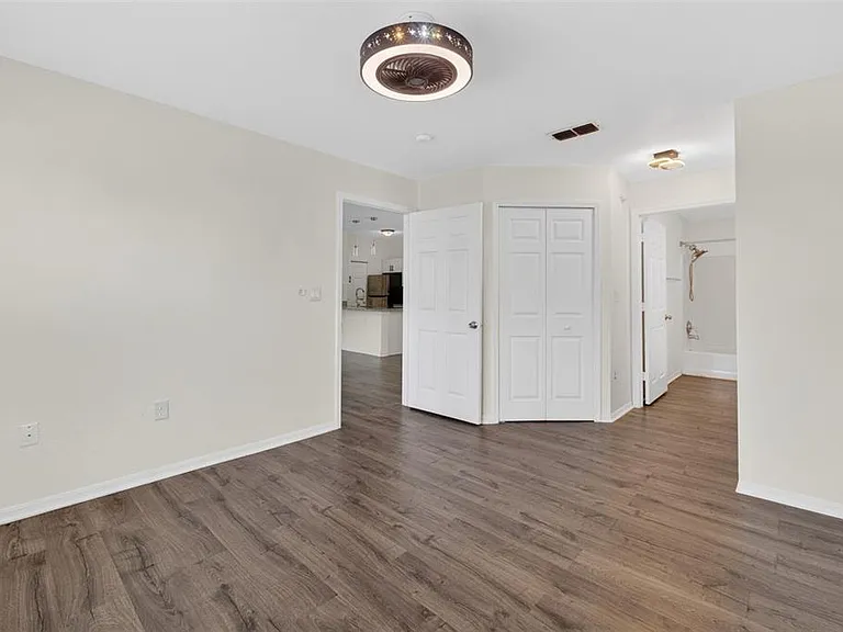 5467 Vineland Rd #6308 — Photo 20