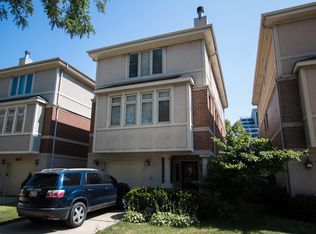64 W 15th St, Chicago, IL 60605