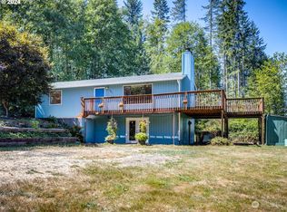 301 Cedar Hills Rd, Longview, WA 98632