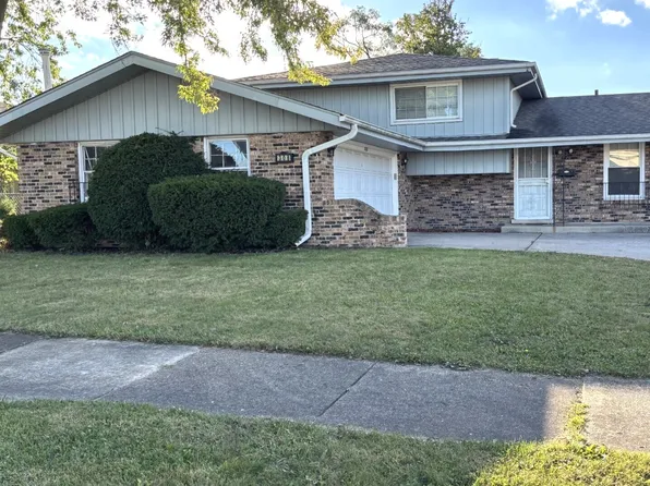 308 S Walnut St, Glenwood, IL 60425
