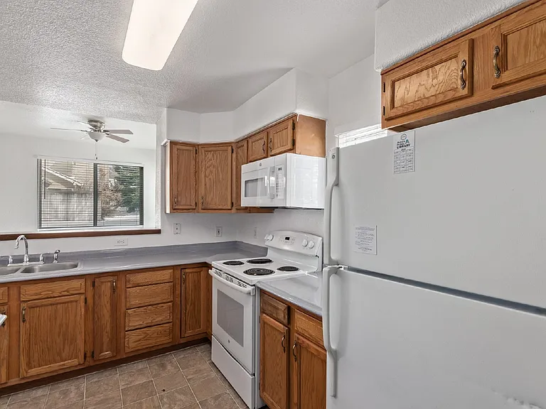 1080 S Walden Way #108 — Photo 14