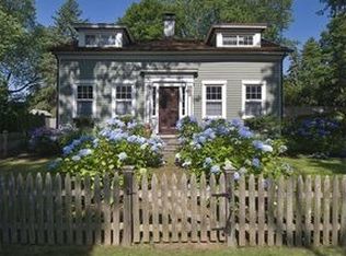 44 Barrett St, Hamden, CT 06517