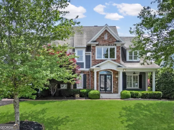 3621 Lake Ridge Ct, Gainesville, GA 30506