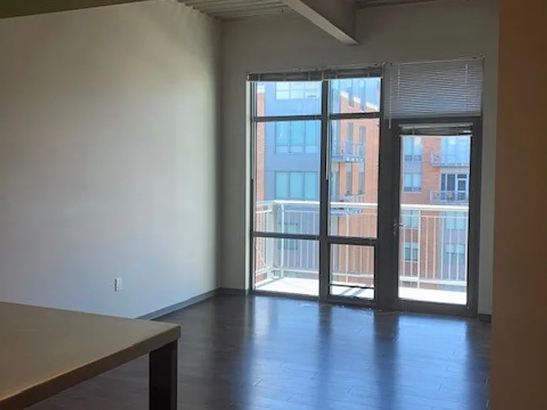 601 R St — Photo 34