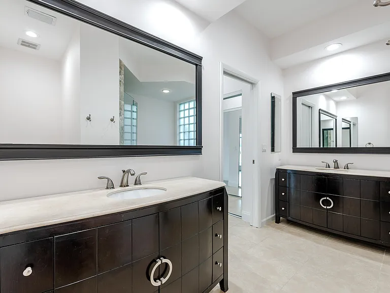 23390 Torre Cir — Photo 33