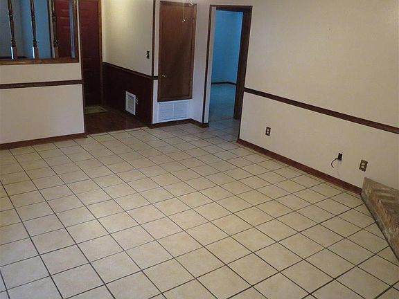 2nd image of 10940 Tara Dawn Cir