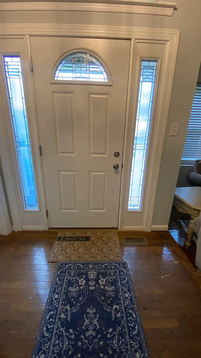 Photo 2 of 13 - 15125 Bernadette Ct - Chantilly, VA Building Photo - 15125 Bernadette Ct