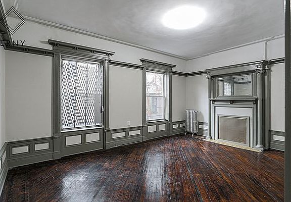 3rd image of 1302 Pacific St #B1