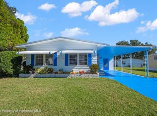 6034 Alpine Dr, Zephyrhills, FL 33542