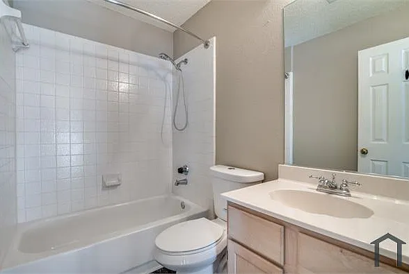 1806 Pendleton Rd — Photo 16