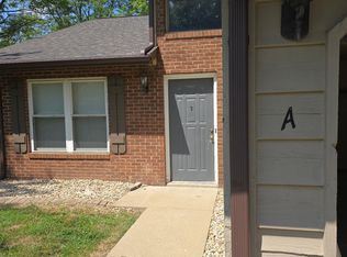 512 Red Bud Ln #A, Troy, IL