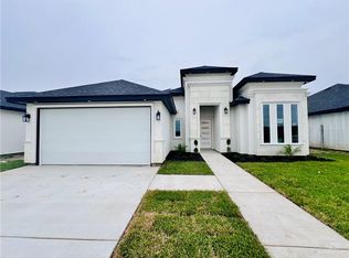 921 Pecan St, Alton, TX 78573