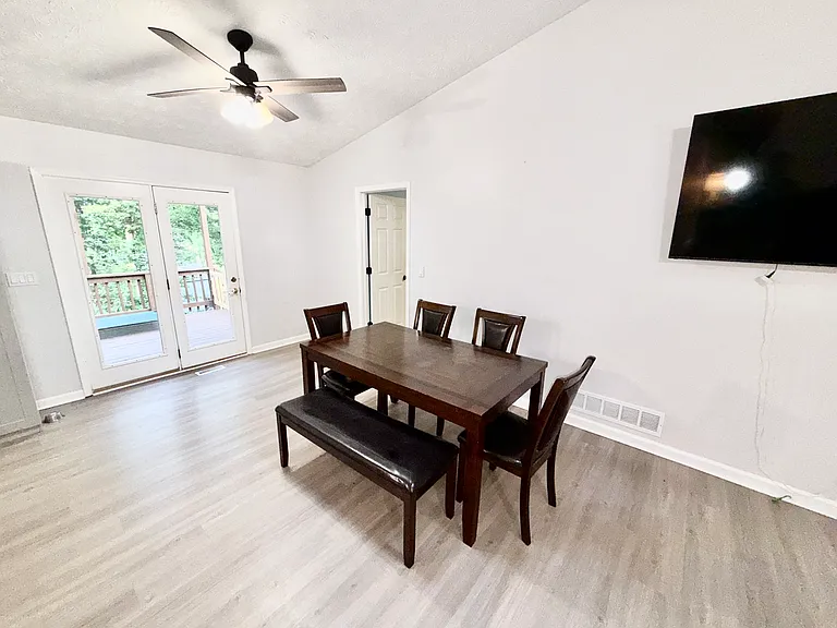 626 Sunshine Trce NW — Photo 23