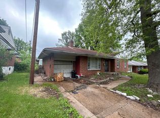 1139 Duenke Dr, Saint Louis, MO 63137