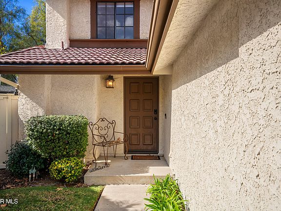 2nd image of 1079 Powderhorn Ct