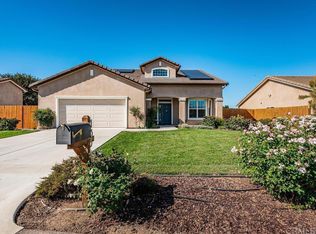 135 Kaden Ct, Fallbrook, CA 92028