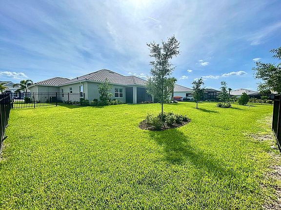 2nd image of 7128 Ryedale Ct