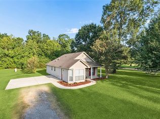 53515 Elizabeth St, Loranger, LA 70446
