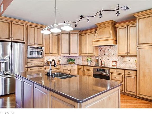 5th image of 6759 Willow Lake Cir