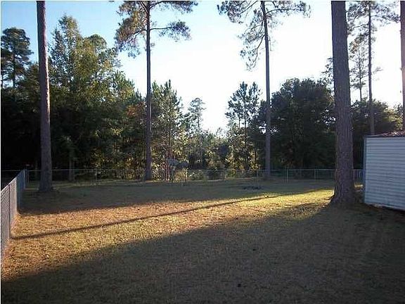 5th image of 104 Tall Pines Dr