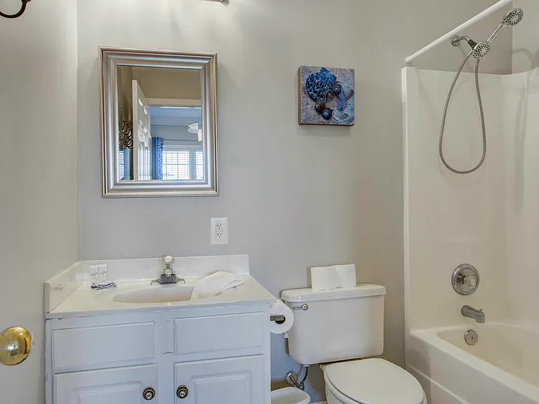 106 Arctic Ave #1DD — Photo 8
