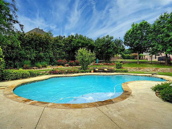 2nd image of 8533 Waterfront Ct