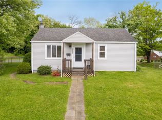 528 Cedarhurst Dr, North Versailles, PA 15137