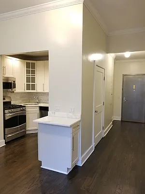 Rented by New York Residence | media 50