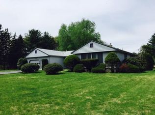 104 Hollister Rd, Swansea, MA 02777